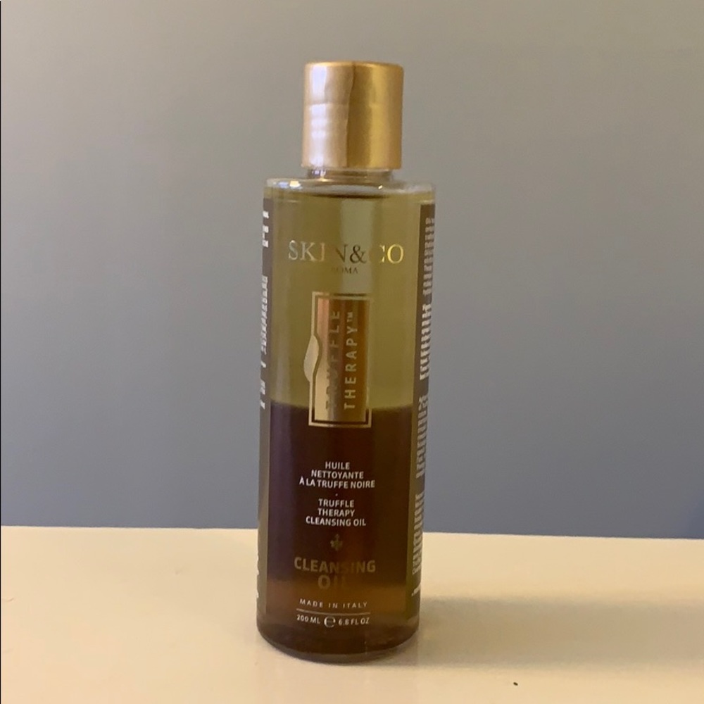 Skin&Co Truffle Cleanser